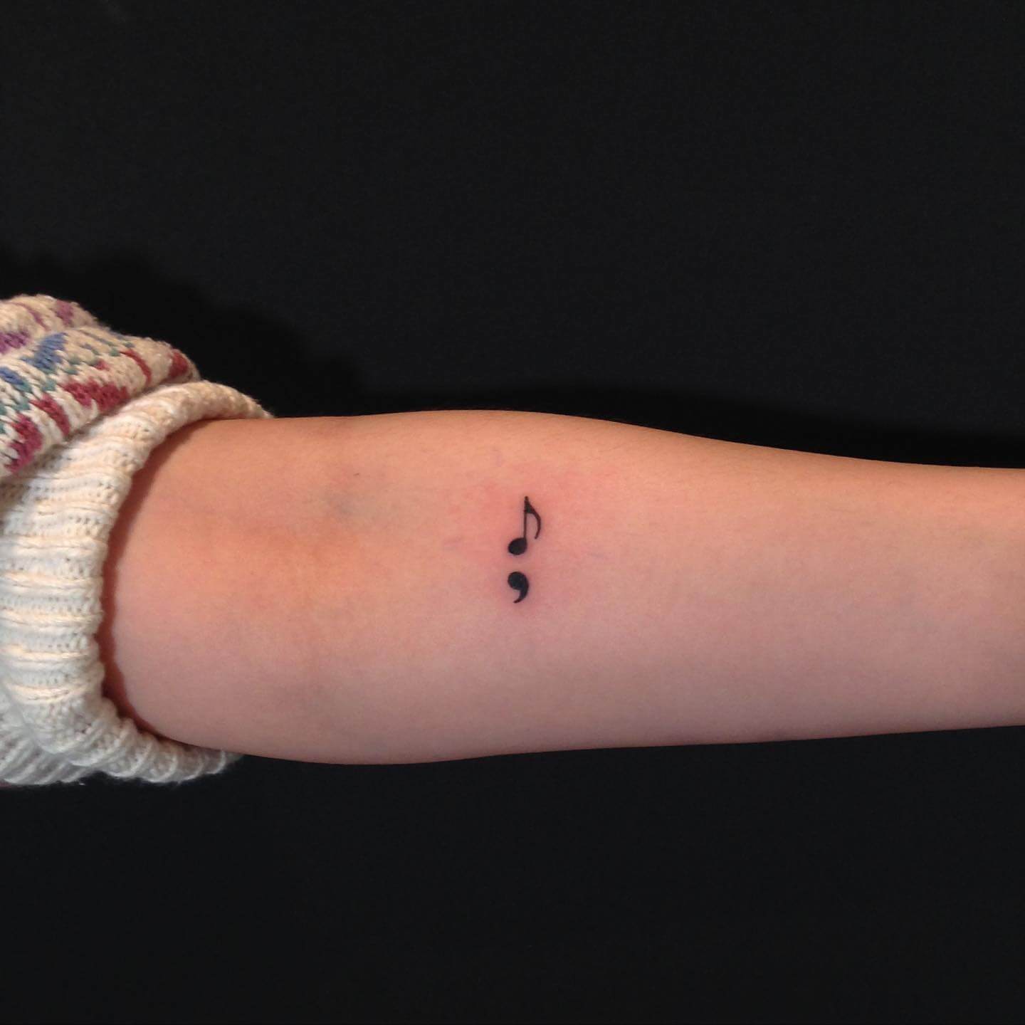 music notes tattoos on wrist for girls