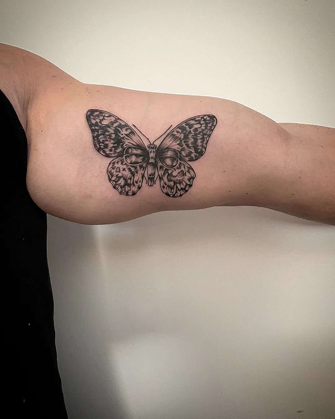 girly skull butterfly tattoos