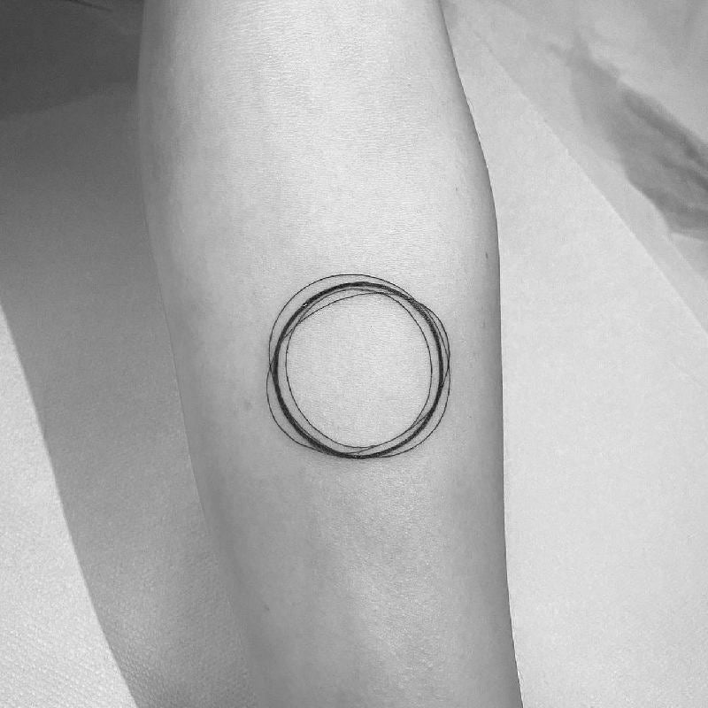 simple circle tattoos