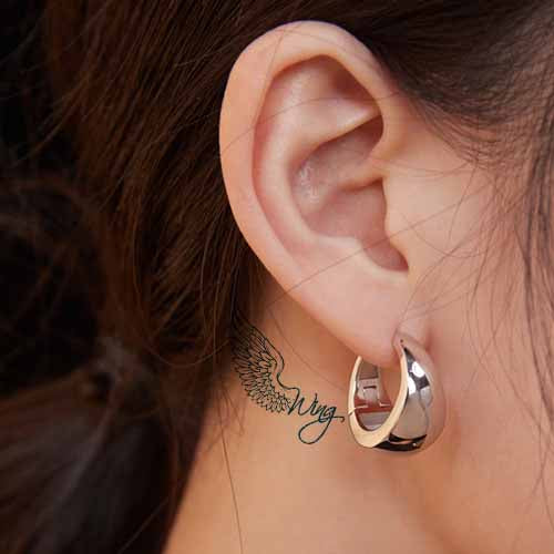 15 Best Behind the Ear Tattoos