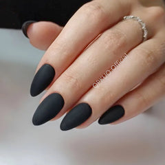 matte black press on nails